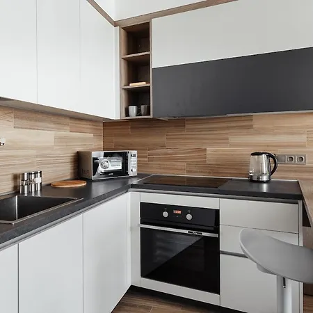 двокімнатні з прямим видом на море! 44 перлина! є підземний паркінг Apartment Odesa