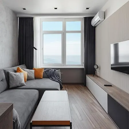 двокімнатні з прямим видом на море! 44 перлина! є підземний паркінг Apartment